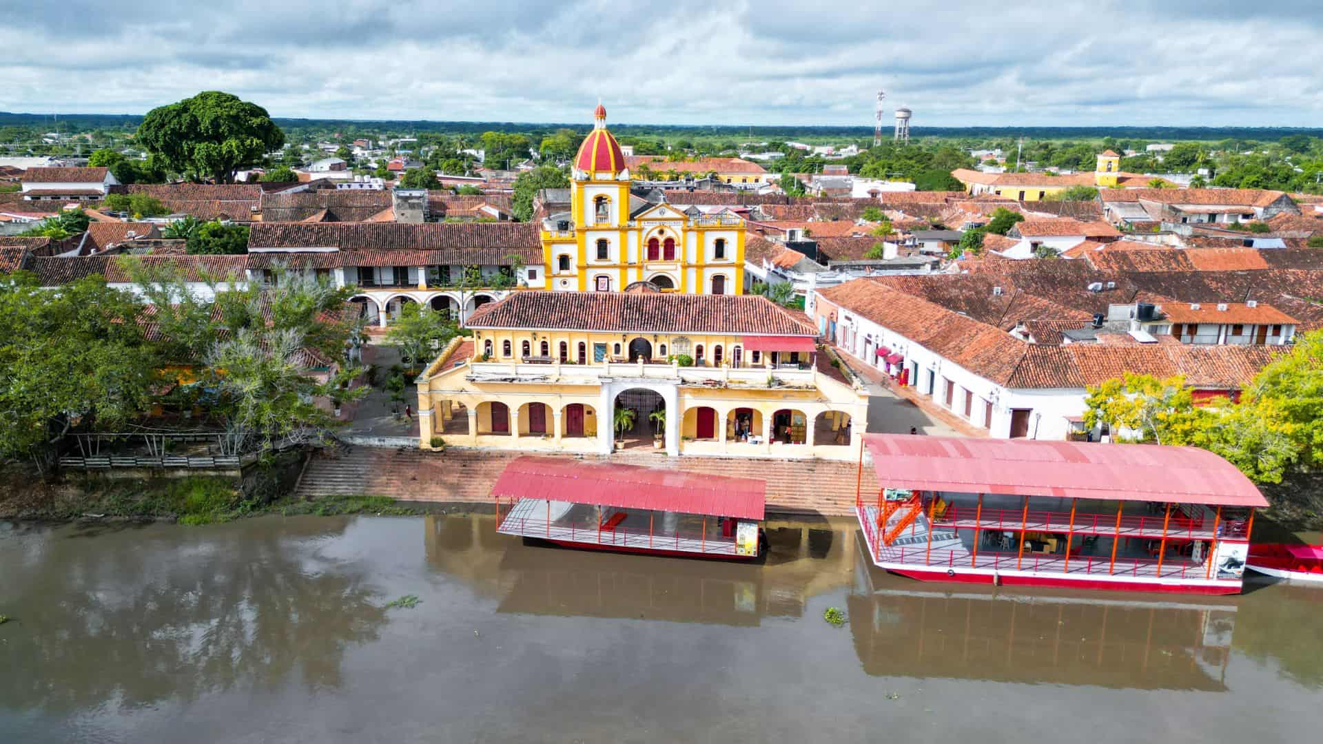 Mompox Colombia - Large