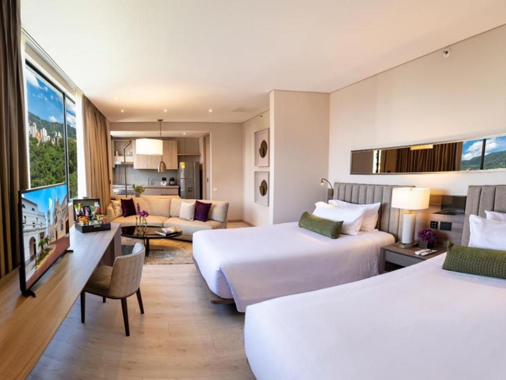 York Luxury Suites